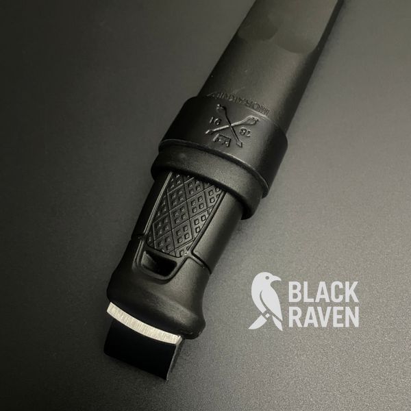 Охотничий Morakniv AA035 фото
